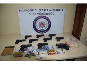 Düzce Polisinden Silah Ve Uyuşturucu Operasyonu