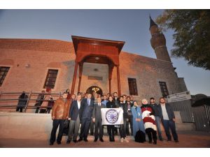 Neü Öğrencileri Selçuklu Sultanlarını Andı