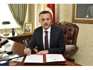 Gümüşhane Valisi Kamuran Taşbilek Görevine Başladı