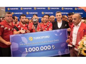 Ampute Futbol Milli Takımı’na 1 Milyon Tl Ödül