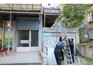 Buzdolabından Yayılan Koku Mahalleliyi Ayağa Kaldırdı