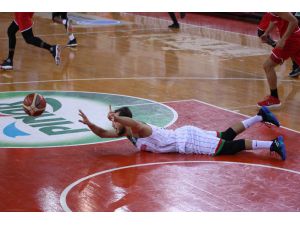 Fıba Eurocup: Pınar Karşıyaka: 90 - Spiriou Charleroi: 72