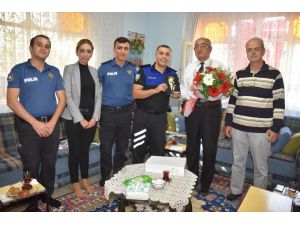 Antalya’da Gazinin Otobüsten İndirilmesi