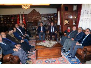 Seçen, Muhtarlarla İstişare Toplantısında Bir Araya Geldi