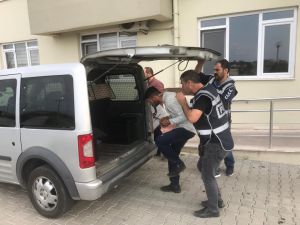 Burhaniye’de Büfe Ve Oto Hırsızlığı Zanlısı Yakalandı