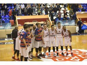 Karesispor Evinde Galibiyet İstiyor