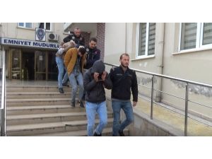 Köşe Başlarını Mesken Tutan Zehir Tacirlerine Operasyon: 7 Gözaltı