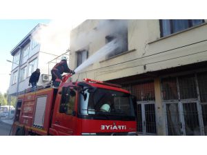 Siirt’te Korkutan Yangın: 3 Kişi Dumandan Etkilendi