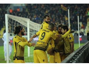 Spor Toto Süper Lig: E. Yeni Malatyaspor: 5 - Trabzonspor: 0 (Maç Sonucu)