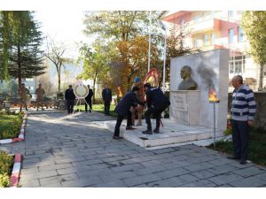 Hizan’da “10 Kasım Atatürk’ü Anma” Programı Düzenlendi