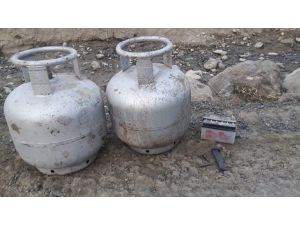 İpekyolu İlçesinde Toprağa Gömülü 2 Adet Tüp Bulundu