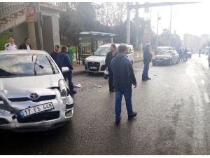 Piyalepaşa Bulvarı’nda Feci Kaza: 1 Yaralı