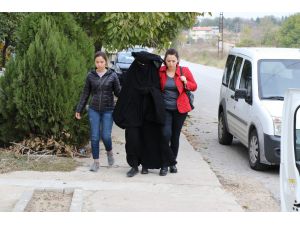 Atatürk’e Hakaretten Gözaltına Alınan Genç Kız Tutuklandı