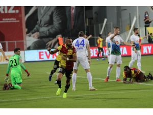 Göztepe’nin Skor Yükünü Yasin Çekti