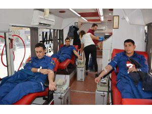 Jandarmadan Kan Bağışı