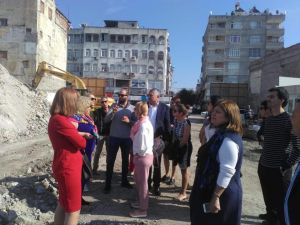 Avrupalı Öğretmenler Kent Meydanı İnşaatını Gezdi