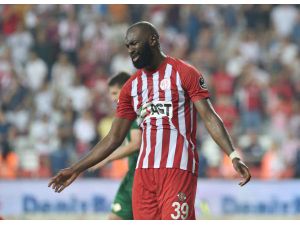 Antalyaspor'a Doukara Şoku