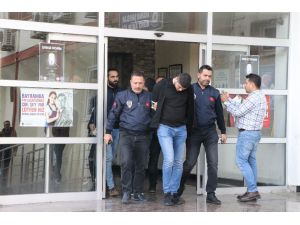 Nasıl Tepki Gösterirsin Deyip İş Adamını Kör Ettiler