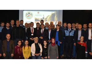 Alanya'da Cesaret Yönetimi Semineri