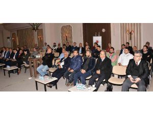 Manavgat'ta Dış Ticaret Semineri