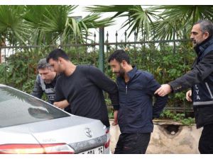 Antalya'da Müteahhidin 228 Bin Lirasını Çalan Hırsızlar, Şanlıurfa'da Yakalandı