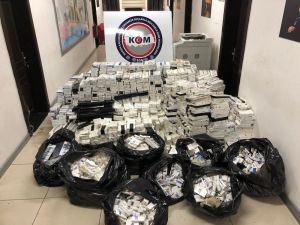 Mersin’de 21 Bin 700 Paket Kaçak Sigara Ele Geçirildi