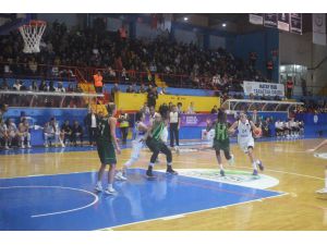 Türkiye Kadınlar Basketbol Süper Ligi: Hatay Büyükşehir Belediyespor: 73 - Ogm Ormanspor: 70