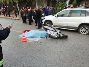 Hafriyat Kamyonu Motosiklete Çarptı: 1 Ölü