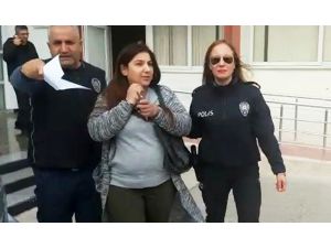 Pazarda Cüzdan Çaldığı İddia Edilen Kadın Yakalandı