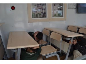 Öğrencilere Deprem Eğitimi