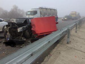 Isparta’da Yoğun Sisten 8 Araç Birbirine Girdi: 16 Yaralı