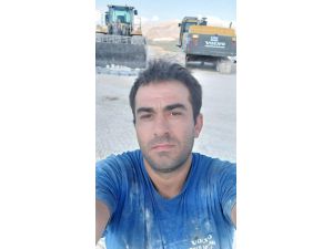Telefonda Tartıştığı Eski İş Arkadaşını Evinin Önünde Öldürdü