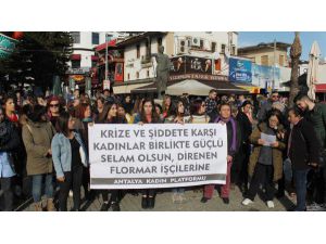 Kadınlar, Şiddeti Protesto Etti