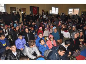 Çocuklara İmeceyle Hediye