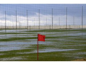 Futbol Takımlarının Kampı İçin Belek'te Yağış Tehditi !..