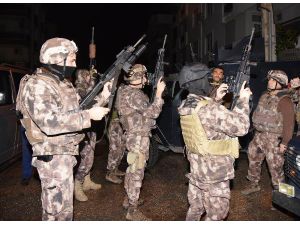Altın Kavgasında Polise De Ateş Açtı