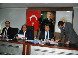 Otelde Kıyılan Nikah Ücretleri Düşürüldü
