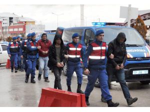 Afyonkarahisar'da Uyuşturucu Operasyonu: 21 Gözaltı (2)