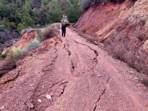 Mahalle Yolları Ulaşıma Açıldı