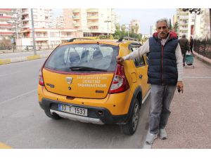 Bu Taksi, Gazi Ve Şehit Ailelerine Ücretsiz