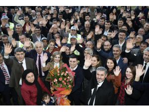 Tütüncü'ye Personelinden Sürpriz