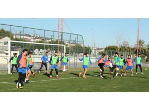 Kepez Belediyespor Zirveye İlerliyor