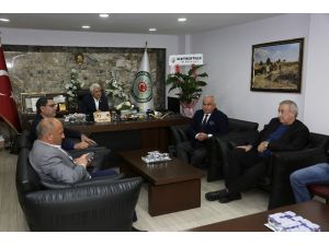 Tollu’dan, Hortumdan Zarar Gören Çiftçilere Destek