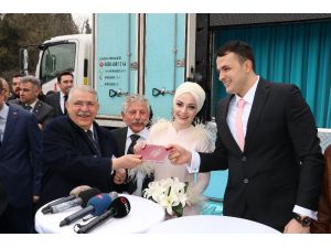 Toplu Nikahla ’Sevgililer Günü’nde Dünya Evine Girdiler
