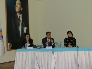 Polisten ’Güvenli Okul, Güvenli Eğitim’ Toplantısı