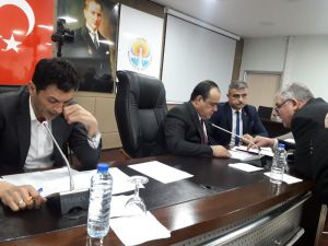 Adana Büyükşehir Belediye Meclisinde Uyum