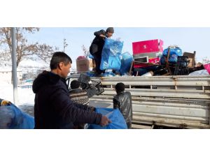 Tufanbeyli’de Öğretmen Ve Öğrenciler 11 Ton Atık Topladı