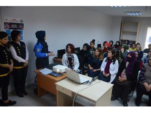 Emniyetten “Bilinçli Kadın Bilinçli Toplum” Projesi