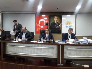 Adana’da 8 Mart’ta Belediye Otobüsü Ve Metro Kadın Ve Çocuklara Ücretsiz