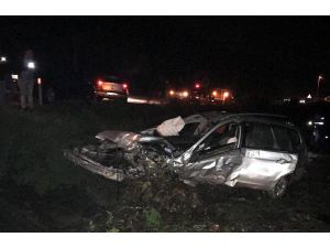 Kaş'ta Takla Atan Otomobilin Motoru Fırladı: 1 Ölü, 2 Yaralı